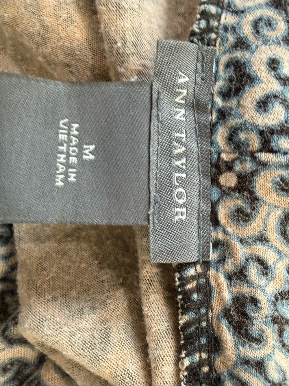 Ann Taylor Beige and Blue Printed Knit top, Surplice Long-Sleeve Top - Picture 6 of 7